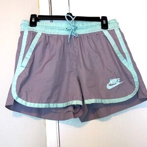 Nike Active Running Gym Shorts Medium Women’s